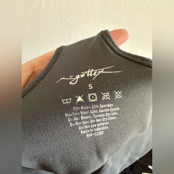 X by Gottex Dark Gray Ultralux Nylon Racerback Shelf Bra Cropped Tank Size Small - Picture 6 of 6